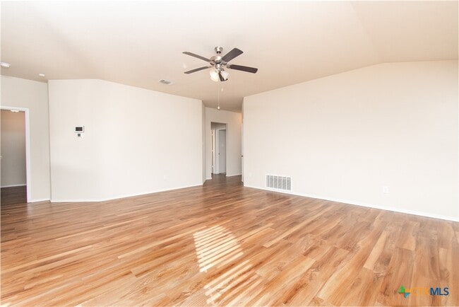 Building Photo - 2319 Pintail Loop