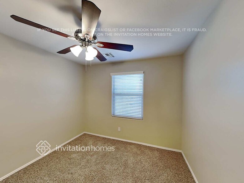 Building Photo - 16105 N 159th Dr