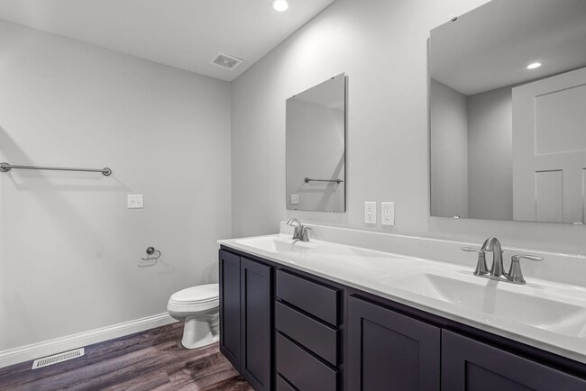 Building Photo - BRAND NEW 3Bed/2Bath Ranch 3 Car Garage