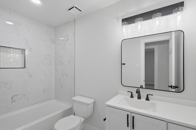 Building Photo - 3602 Storm Creek Dr