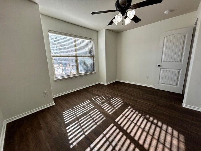 Building Photo - 5612 109th St