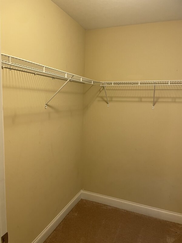 Building Photo - 426 Preakness Ln