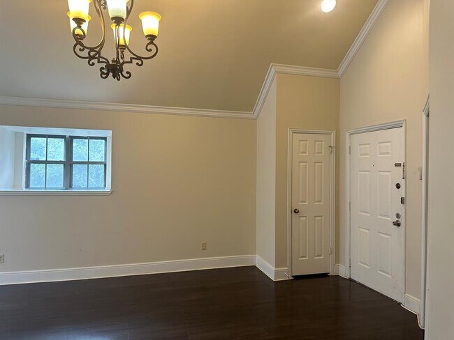 Building Photo - 2300 Old Spanish Trail