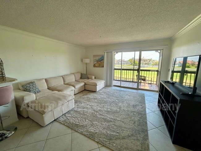 Building Photo - 2400 Feather Sound Dr