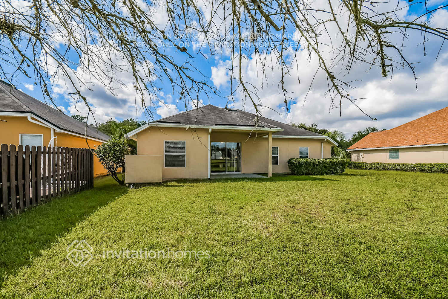 Building Photo - 6099 Green Pond Dr