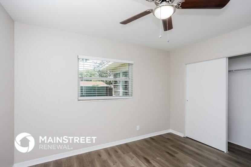 Building Photo - 11373 116th Ave N