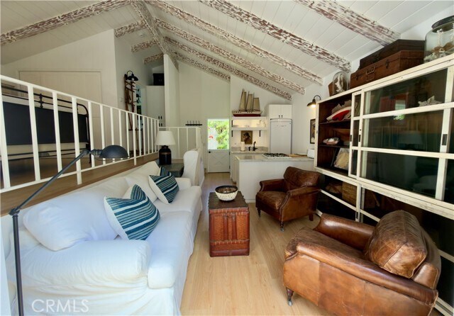 Building Photo - 31531 Bluff Dr