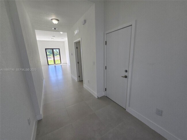 Building Photo - 19534 SW 324th St