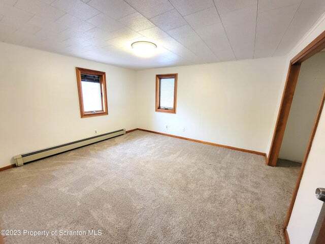 Building Photo - 328 4th St