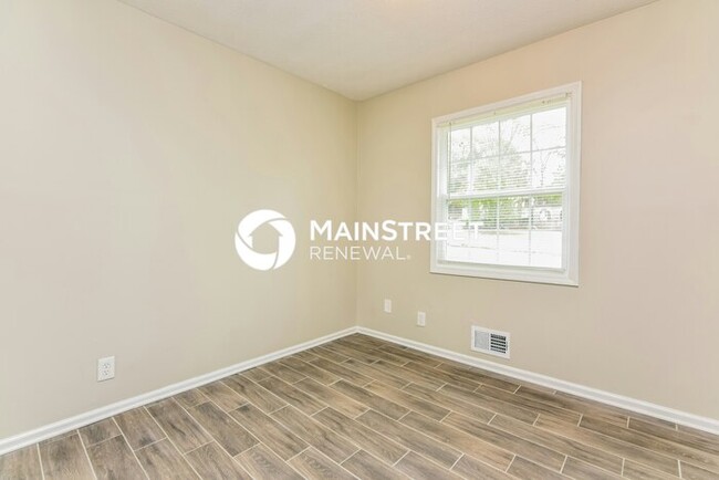 Building Photo - 6501 Monica Dr