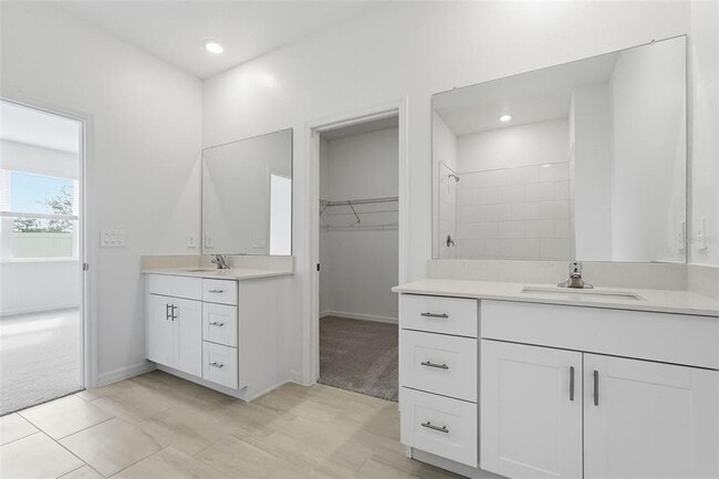 Building Photo - 9222 Scouter Bee Pl