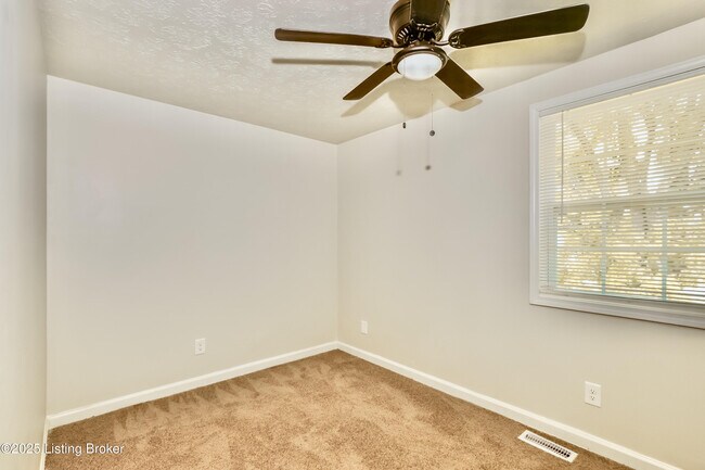 Building Photo - 6407 Ocho Rios Ct