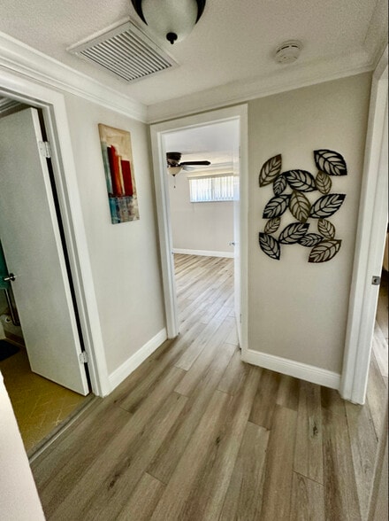 Building Photo - 13729 Cox Ave