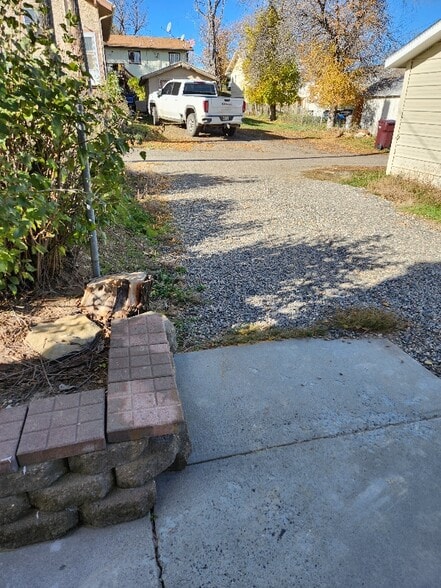 Building Photo - 301 3rd St W