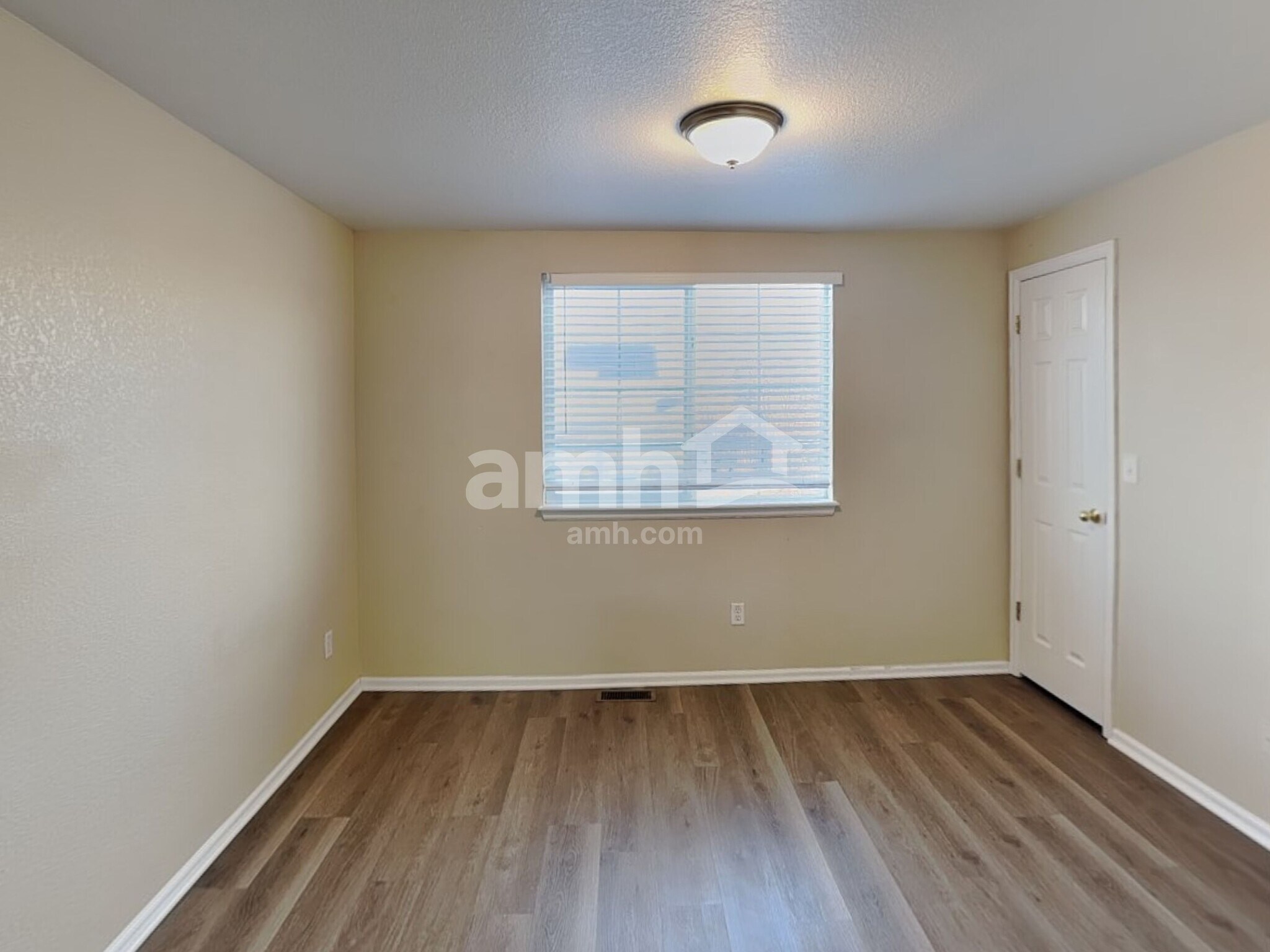 Building Photo - 3478 Watada Dr