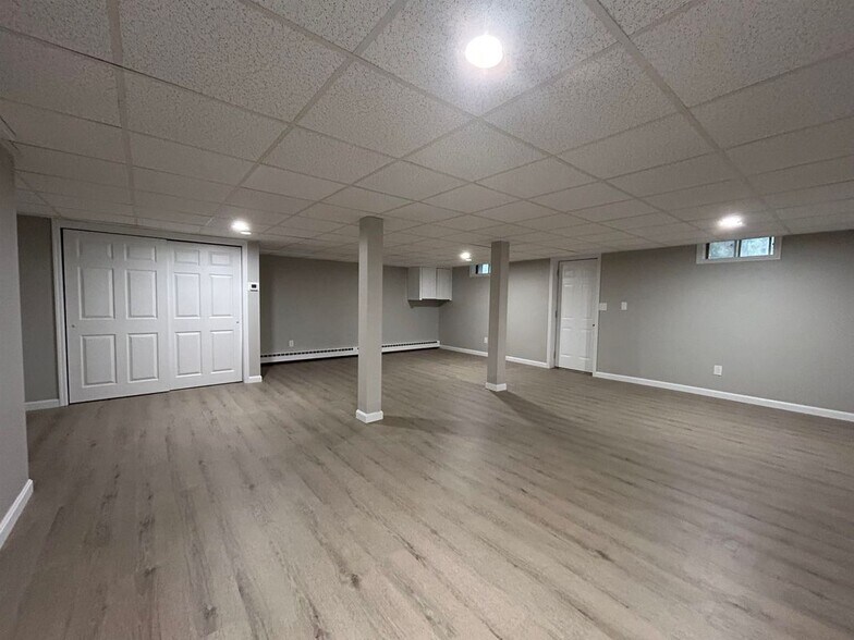 Building Photo - 61 Lovewell Pond Rd