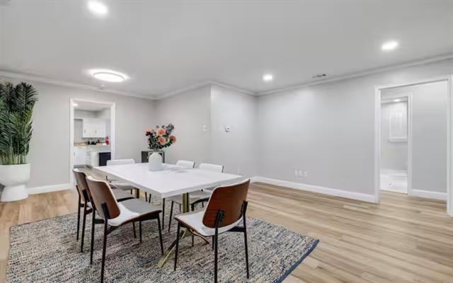 Building Photo - 9005 Villa Park Cir