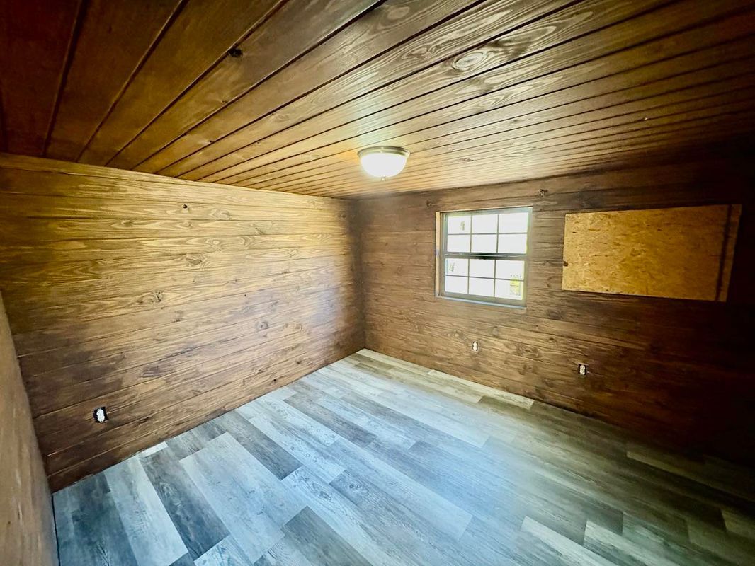 Building Photo - 76052 Crystal Dr
