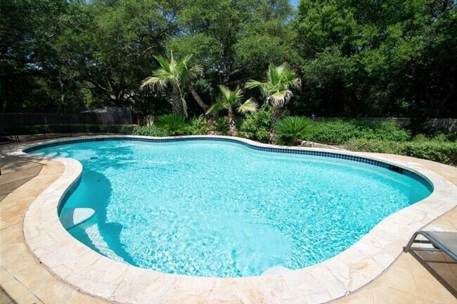 Building Photo - 10506 D-K Ranch Rd