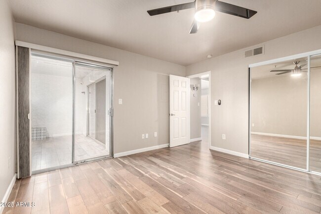 Building Photo - 7494 E Earll Dr