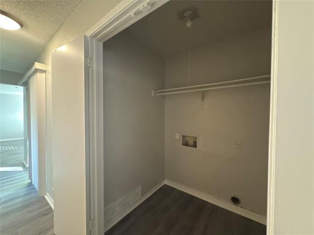 Building Photo - 8912 Greenmound Ave