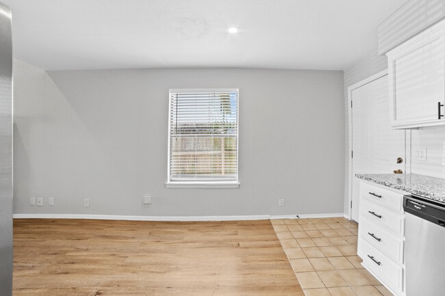 Building Photo - 7008 S 78th E Ave
