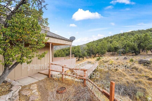 Building Photo - 14600 S Shaggy Mountain Rd