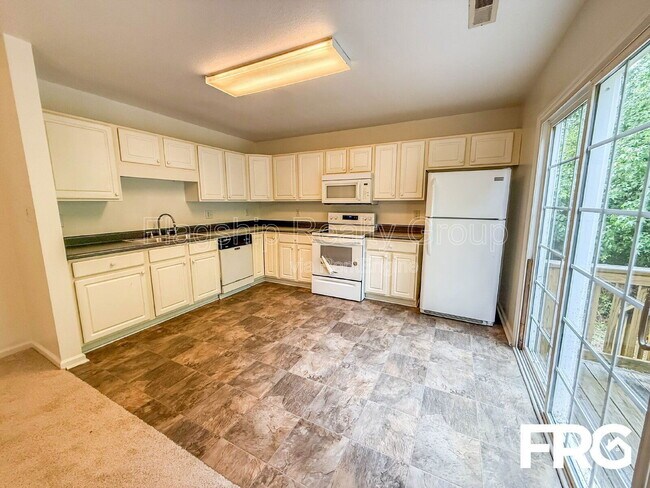 Building Photo - 4270 Williamsbrook Ln