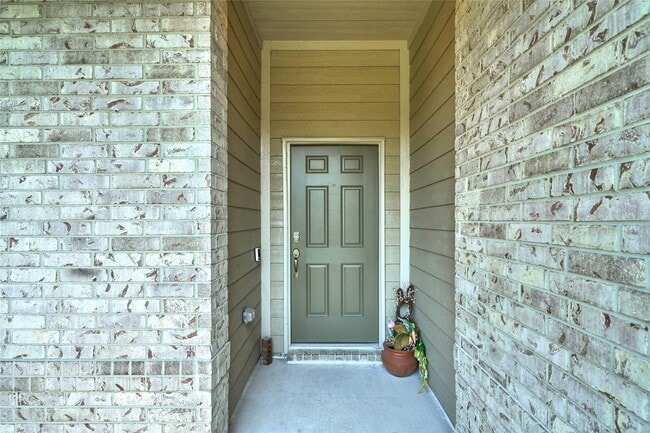 Building Photo - 4201 Amber Ruse Dr