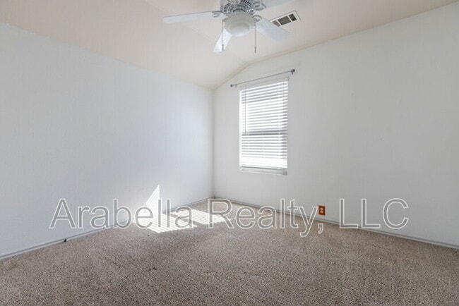 Building Photo - 5109 Brookline