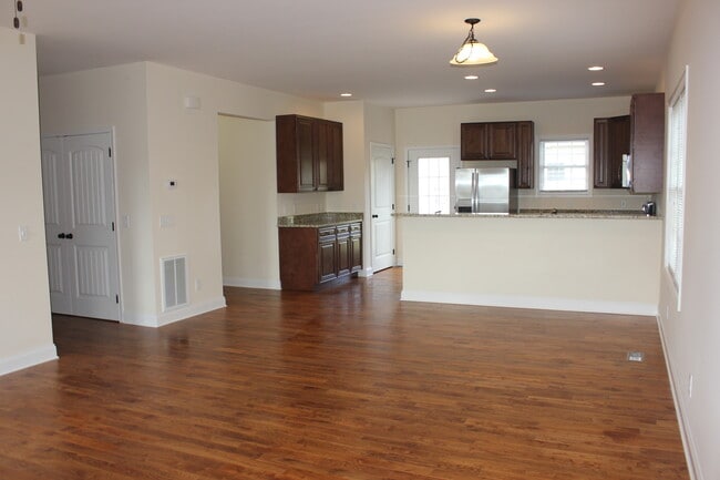 Building Photo - 4205 Dry River Rd