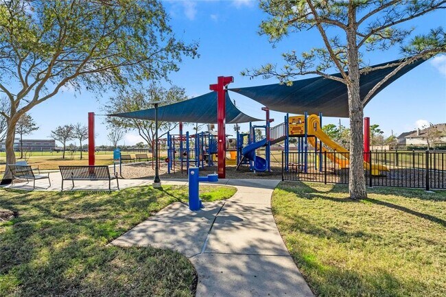 Building Photo - 2511 Orchid Creek Dr