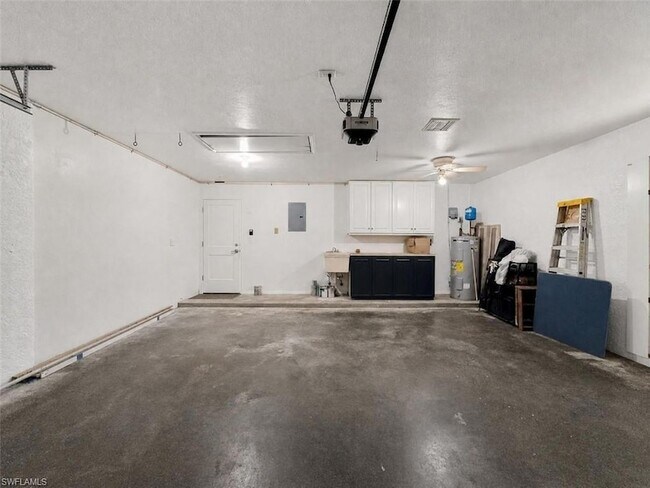 Building Photo - 20822 Country Barn Dr