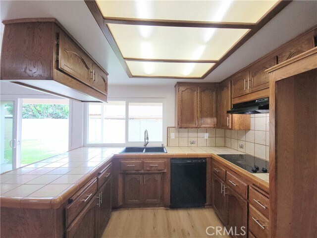 Building Photo - 9461 Downing Cir