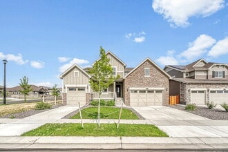 Building Photo - $4,450.00, 5 bed, 4.5-bath located in Broo...