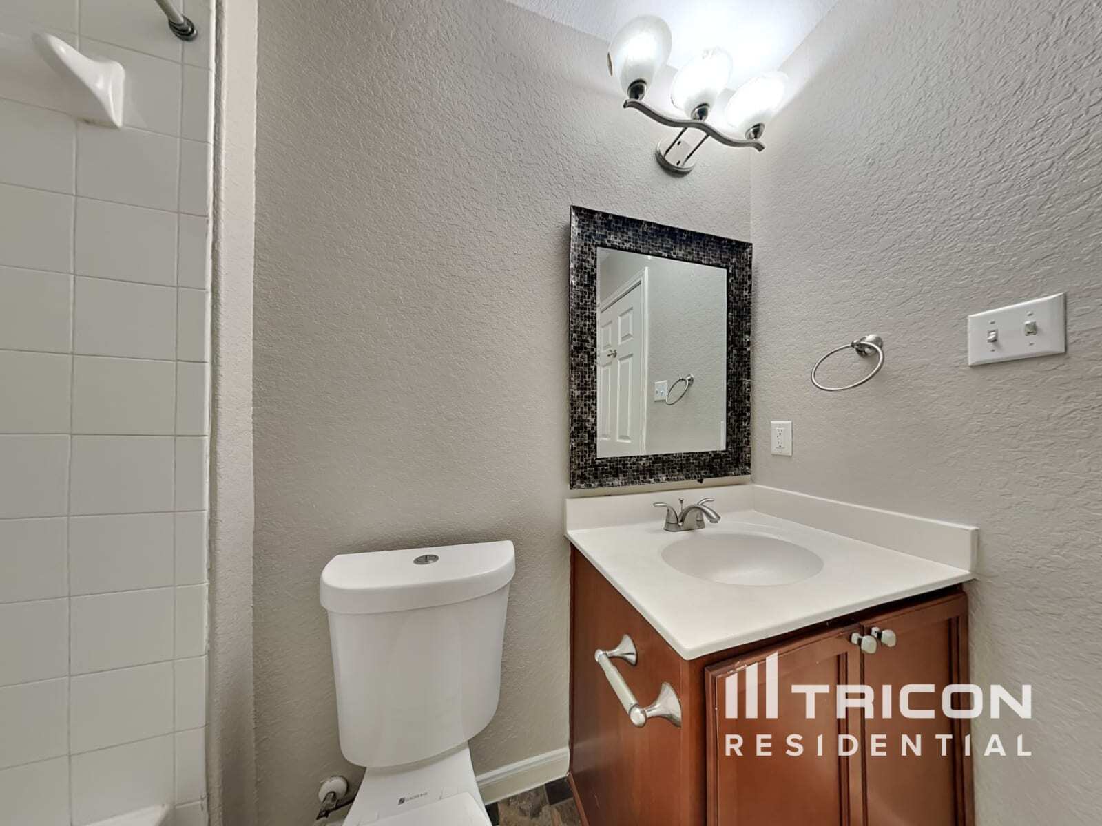 Building Photo - 210 Teron Dr