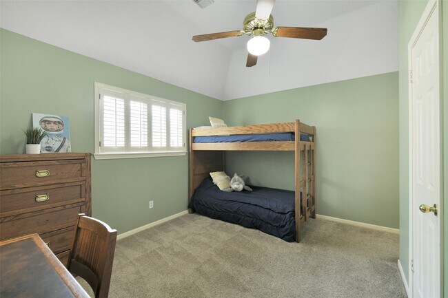 Building Photo - 12911 Bristol Berry Dr