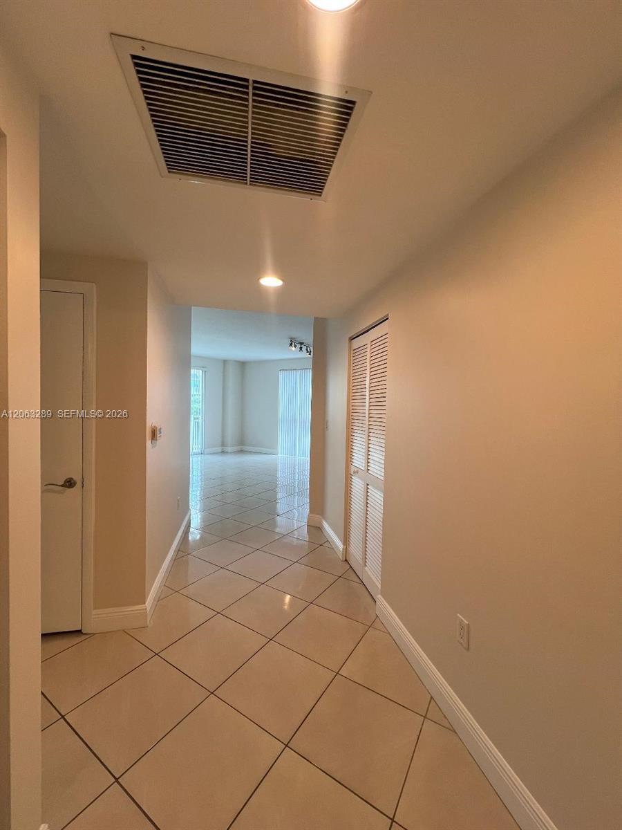 Building Photo - 7275 SW 90th Way