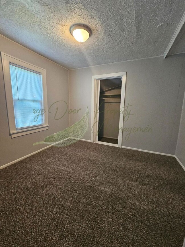 Building Photo - BEAUTIFUL HOME IN THE NORTHLAND!!!