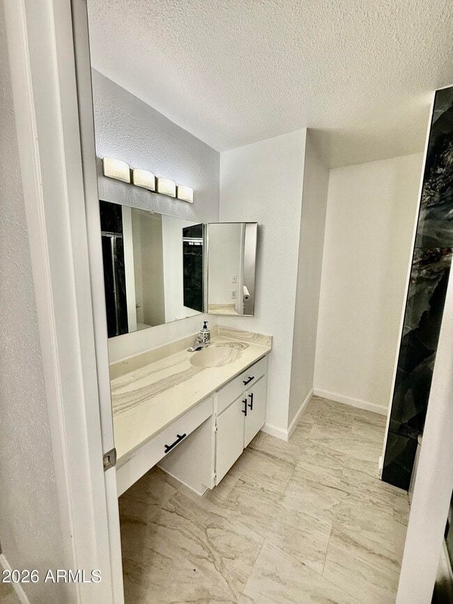 Building Photo - 5817 W Tierra Buena Ln