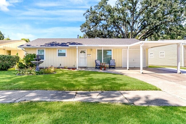 Building Photo - 309 W Tish Dr