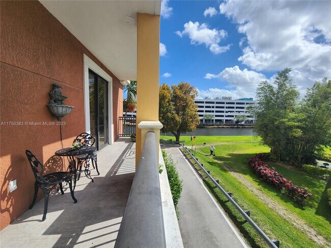 Building Photo - 8395 SW 73rd Ave