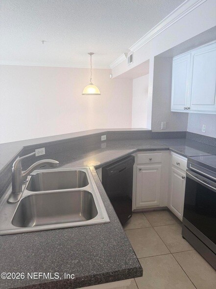 Building Photo - 425 Timberwalk Ct