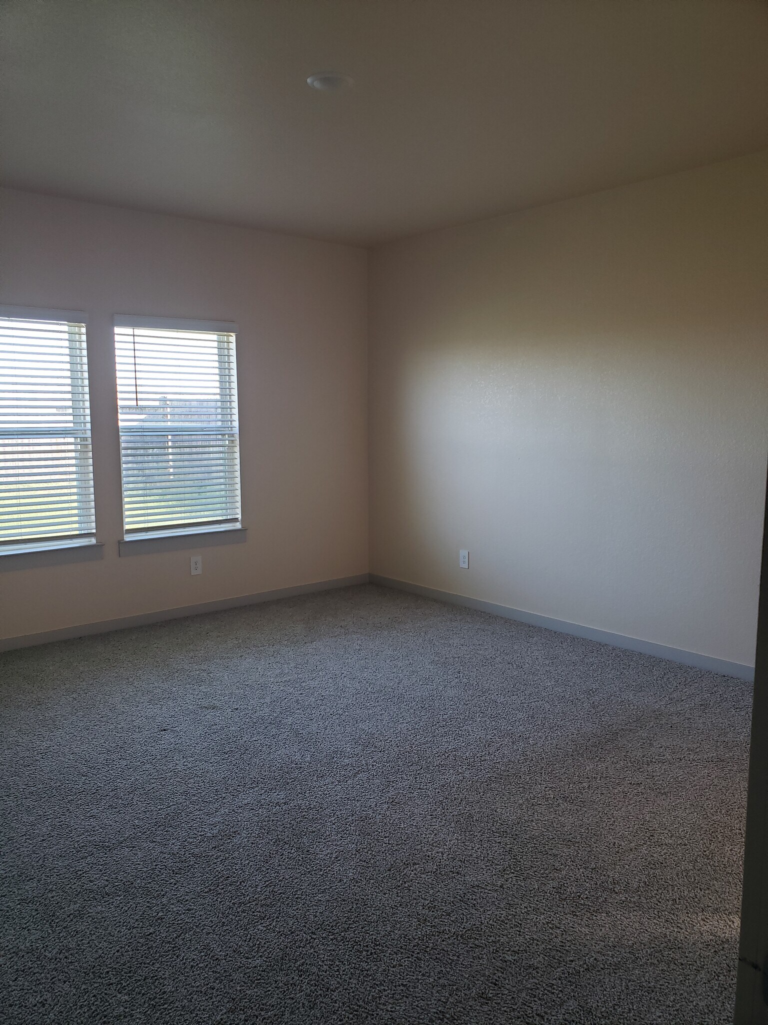 Building Photo - 14431 Sweet Water Dr