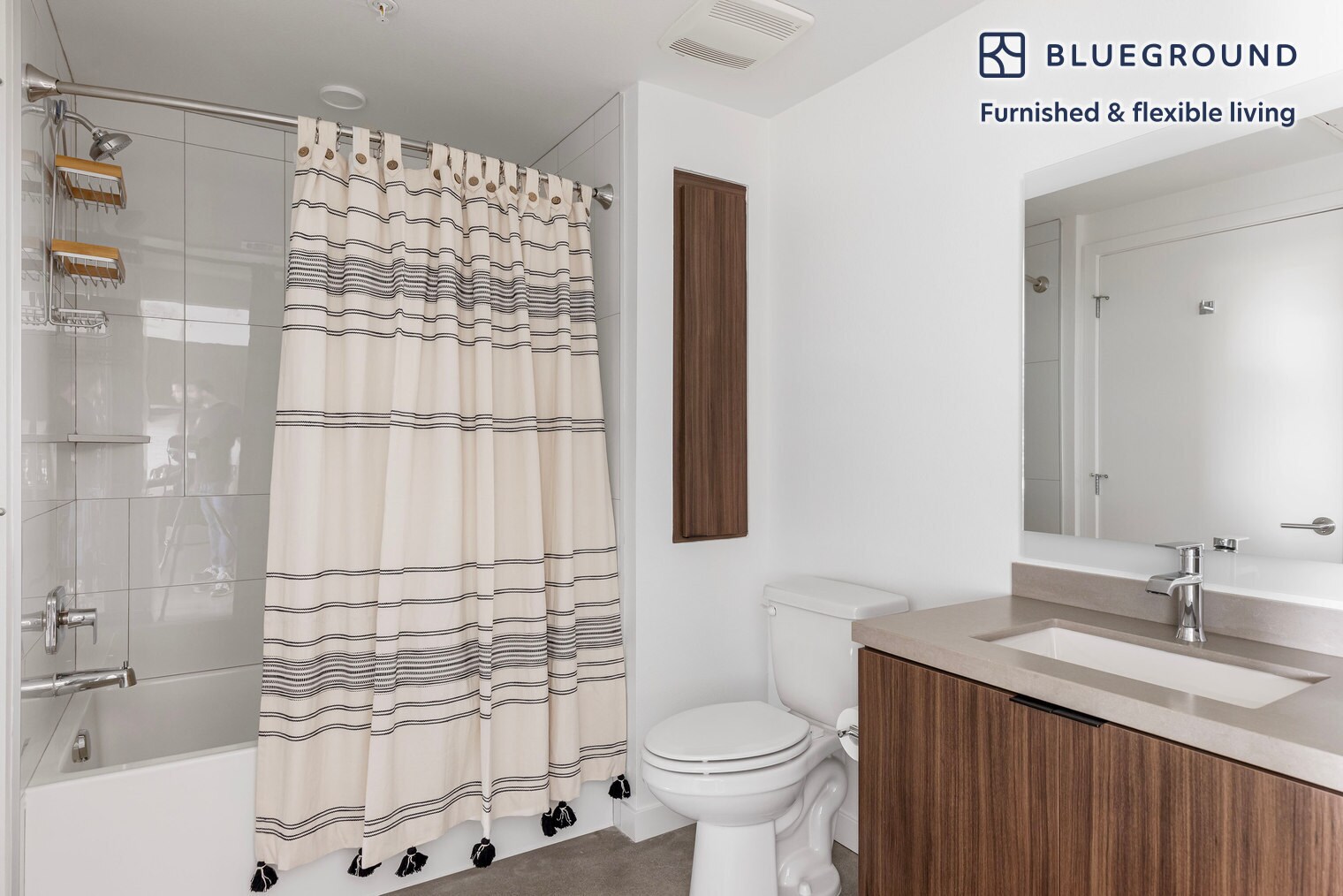 Building Photo - 101 River Pk Dr