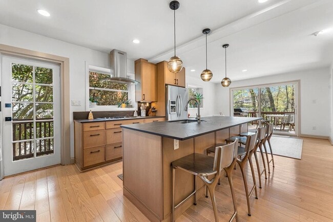 Building Photo - 2820 Ellicott St NW