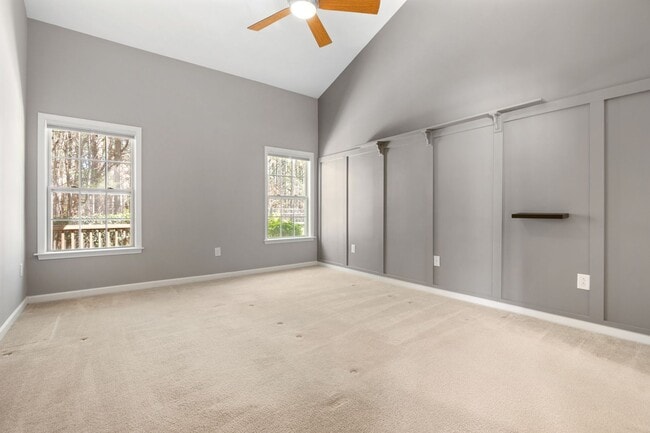 Building Photo - **APPLICATIONS PENDING** Available Now! Gorgeous, Well Upgraded 3 Bed / 2.5 Bath w/ First Floor P...