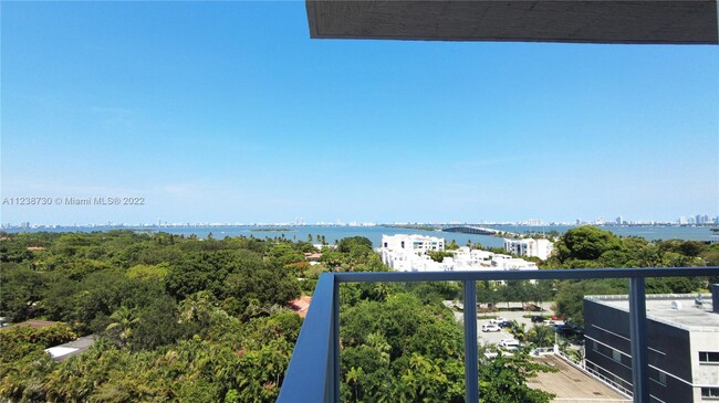 Primary Photo - 3900 Biscayne Blvd