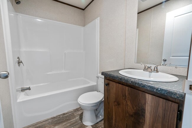 Building Photo - 3660 S Lapeer Rd