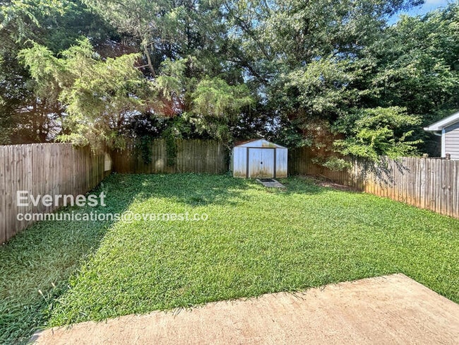 Building Photo - 100 Moss Stone Ln